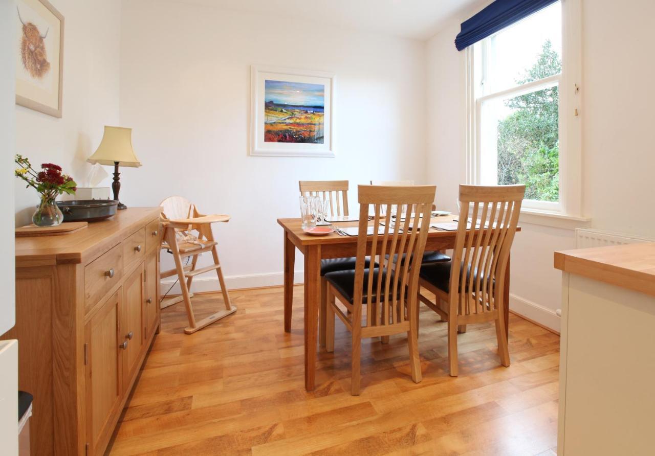 Noddsdale Estate Apartment Ларгс Екстериор снимка